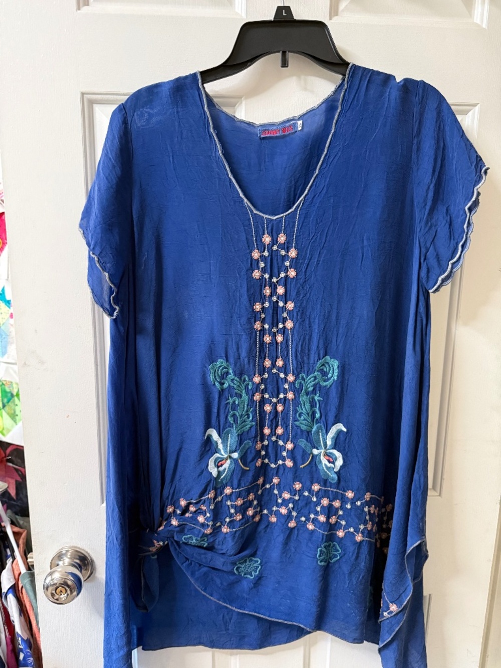 JOHNNY WAS, TUNIC STYLE TOP, HAND KNOTTED ON ONE SIDE